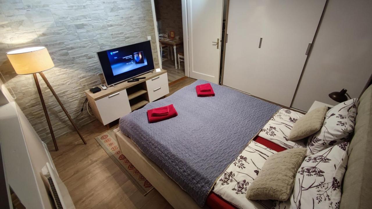 Cozy, Nice & Quiet Apartment Lucky Sarajevo - Free Public Parking Экстерьер фото