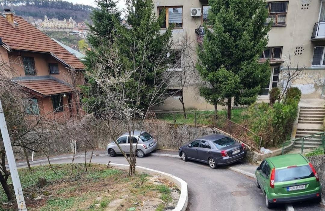 Cozy, Nice & Quiet Apartment Lucky Sarajevo - Free Public Parking Экстерьер фото